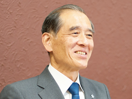 学習院大学　学長 荒川　一郎