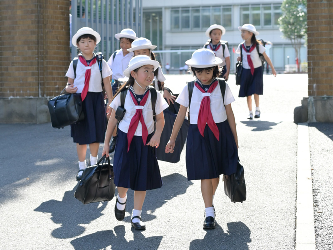 学習院 初等 科 親 の 職業