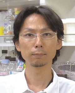 写真：菱田　卓 教授（分子生物学）
