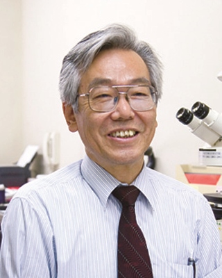 写真：岡本 治正 教授（発生神経生物学）